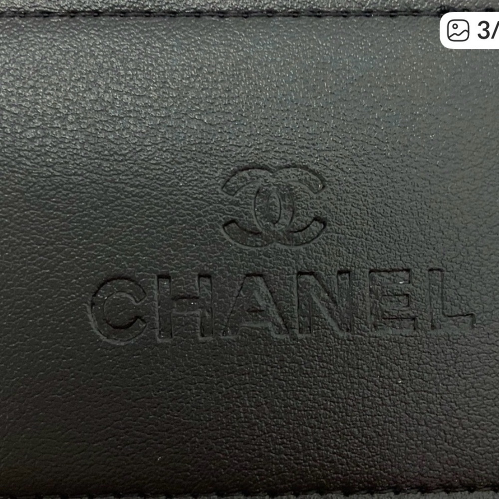 NIB CHANEL Black Metallic Mirror with case - Picture 3 of 3